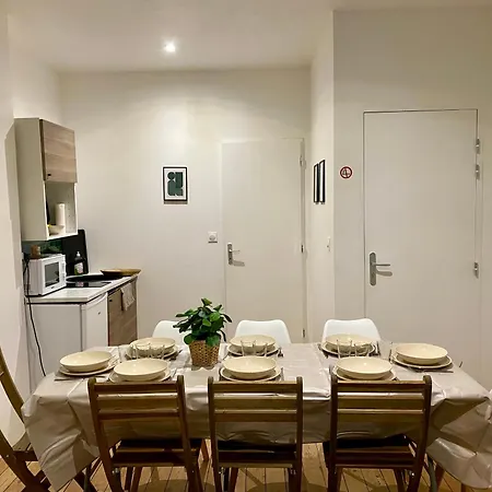 Дом отдыха Maison*8 Pers*proche Centre-ville*parking *